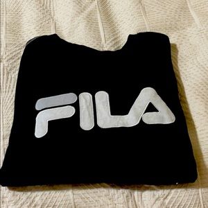 Fila crew neck sweatshirt!